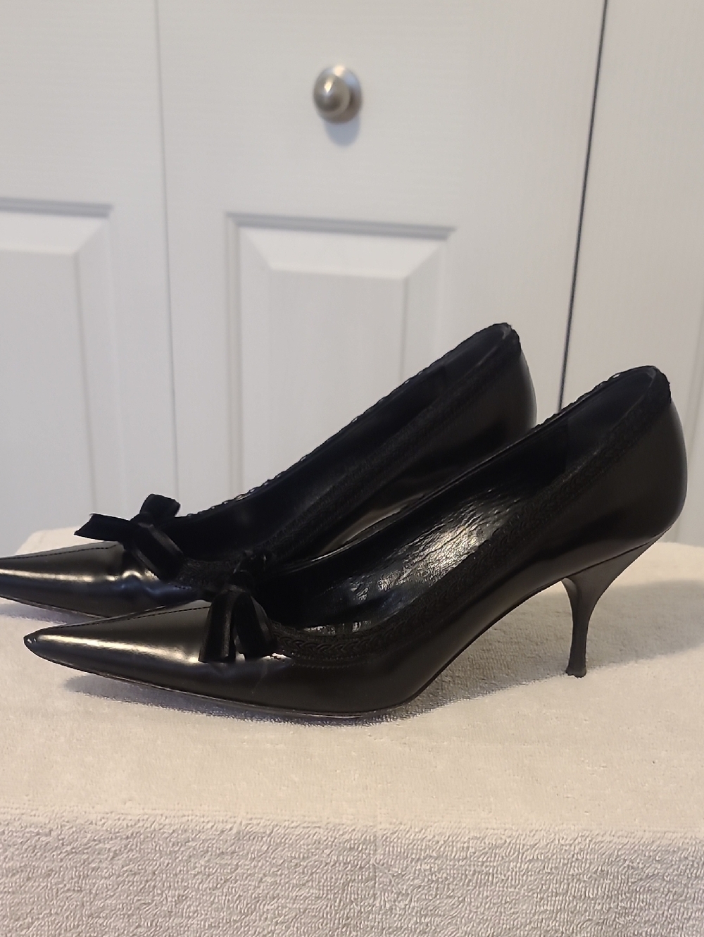 Prada Heels - Picture 4 of 9